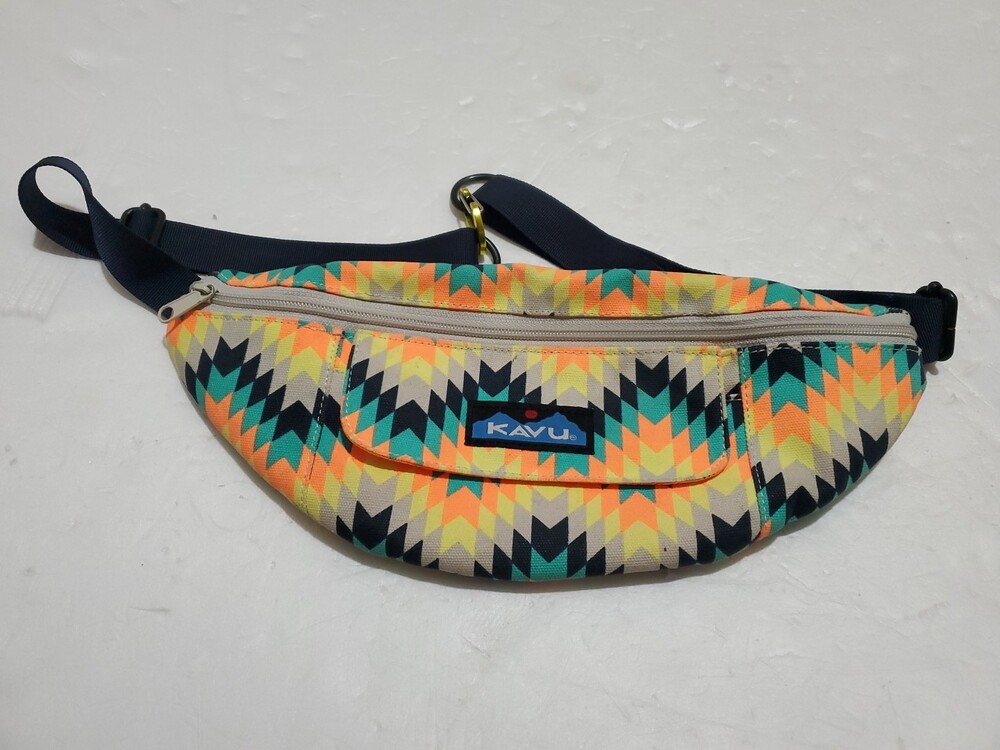 Kavu Stroll Around - Multicolor Geometric Carabiner Clasp Hip Fanny Pack Bag